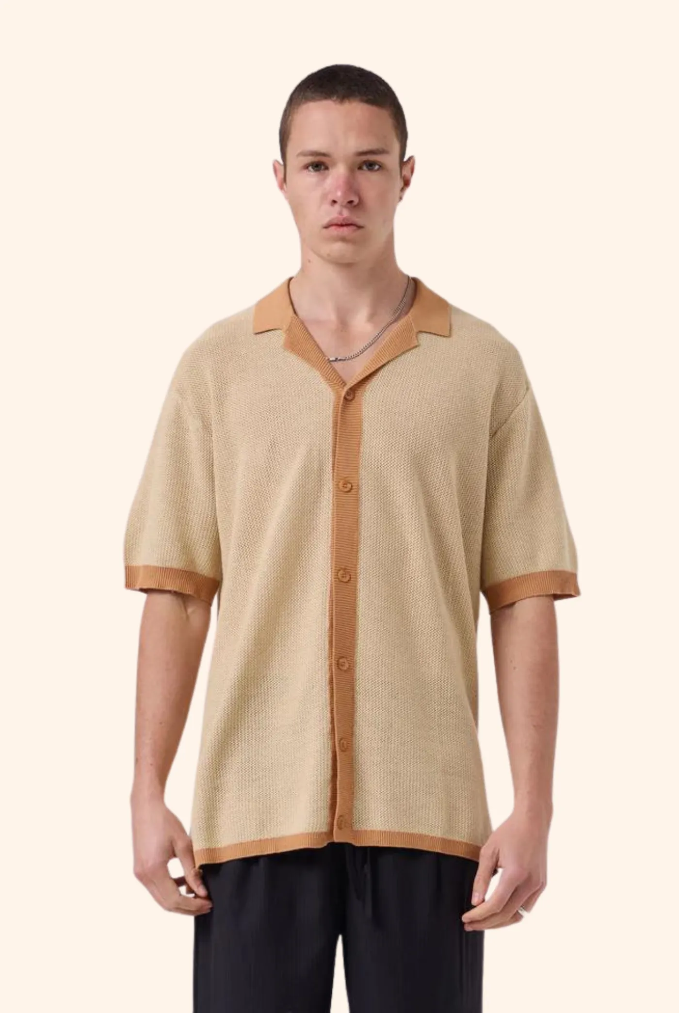 Knit Holiday in Beige
